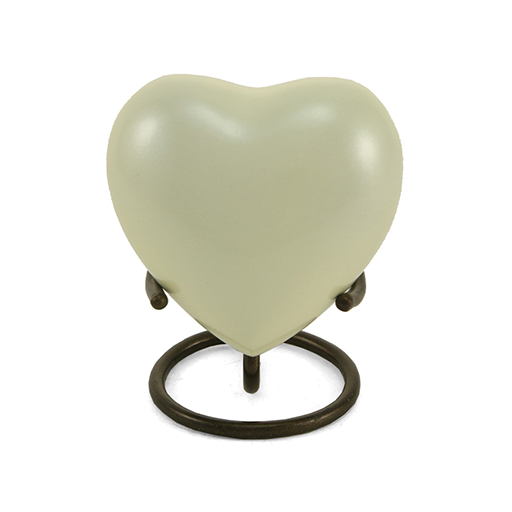 Satori Pearl Heart Keepsake